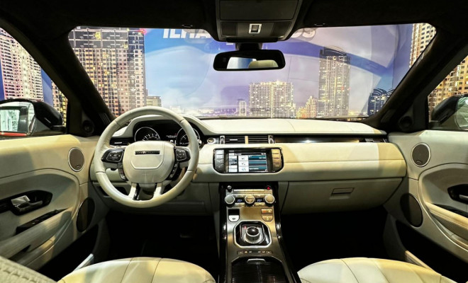 Land Rover Range R.EVOQUE Prestige 2.2 5p Dies. 2015 Diesel-4