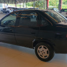 GM - Chevrolet Classic Life/LS 1.0 VHC FlexP. 4p 2013 Flex-4