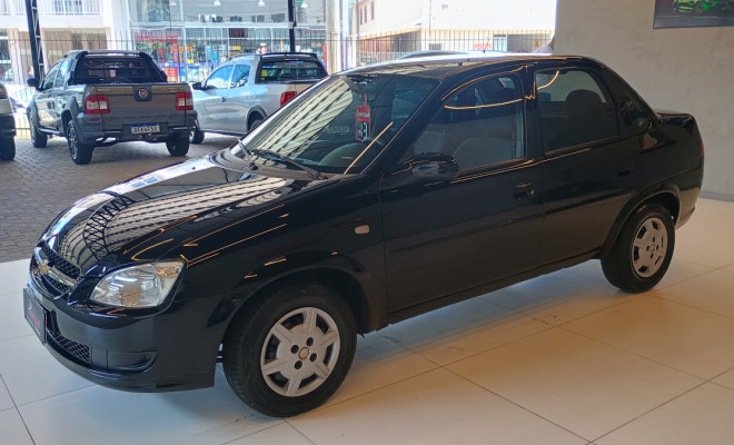 GM - Chevrolet Classic Life/LS 1.0 VHC FlexP. 4p 2013 Flex-2