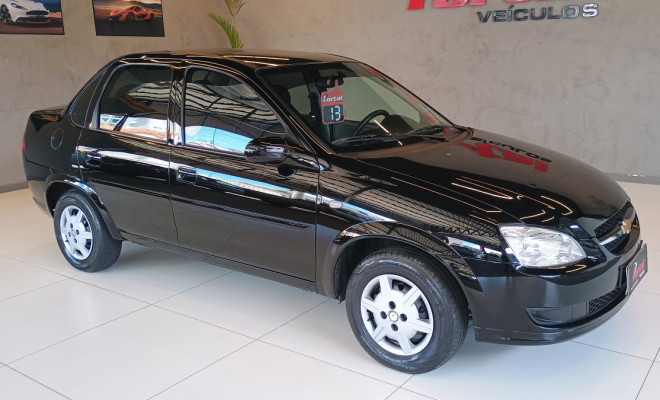 GM - Chevrolet Classic Life/LS 1.0 VHC FlexP. 4p 2013 Flex-0