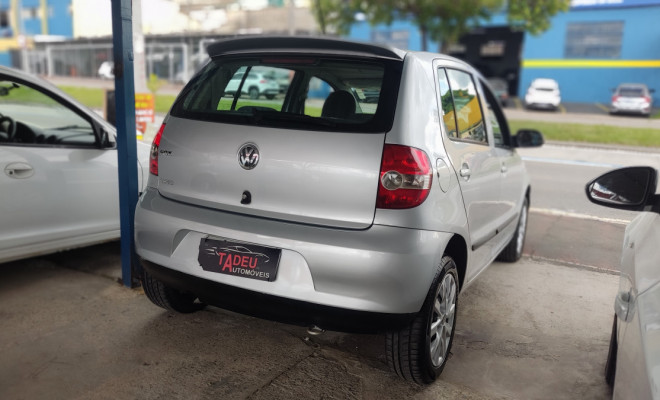 VW - VolksWagen Fox 1.0 Mi Total Flex 8V 5p 2010 Flex-3