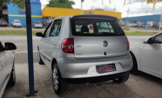 VW - VolksWagen Fox 1.0 Mi Total Flex 8V 5p 2010 Flex-2
