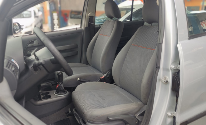 VW - VolksWagen Fox 1.0 Mi Total Flex 8V 5p 2010 Flex-8