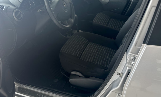 Renault SANDERO Privilège Hi-Flex 1.6 16V 5p Aut 2013 Flex-6