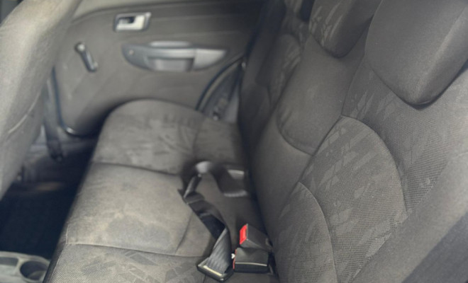 Fiat Siena Celebration 1.0 Fire Flex 8V 4p 2010 Flex-7