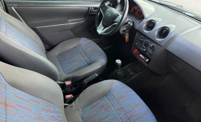 GM - Chevrolet Celta Life/ LS 1.0 MPFI 8V FlexPower 3p 2010 Flex-5