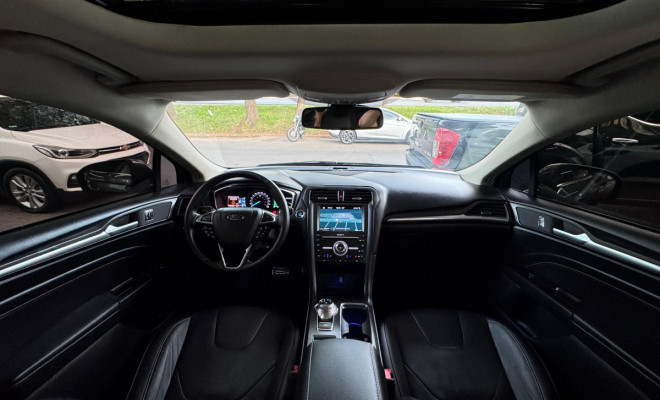 Ford Fusion Titanium 2.0 GTDI Eco. Fwd Aut. 2017 Gasolina-5