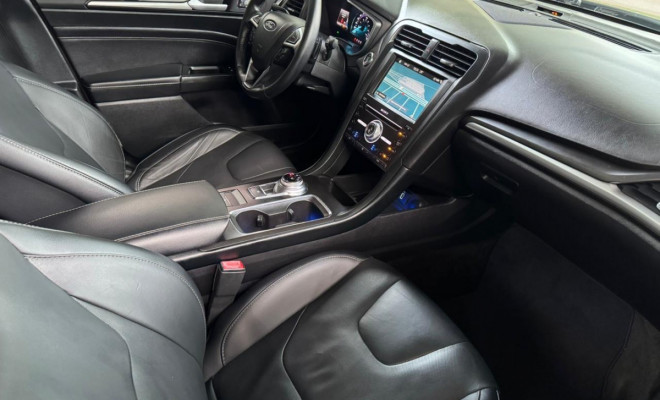 Ford Fusion Titanium 2.0 GTDI Eco. Fwd Aut. 2017 Gasolina-6