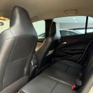 GM - Chevrolet ONIX HATCH PREM. 1.0 12V TB Flex 5p Aut. 2021 Flex-7