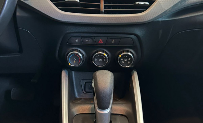 GM - Chevrolet ONIX SED. Plus PREM. 1.0 12V TB Flex Aut 2020 Flex-10