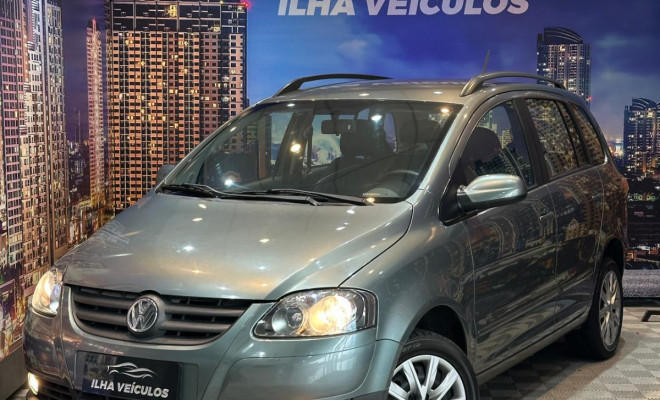 VW - VolksWagen SPACEFOX 1.6/ 1.6 Trend Total Flex 8V 5p 2010 Flex