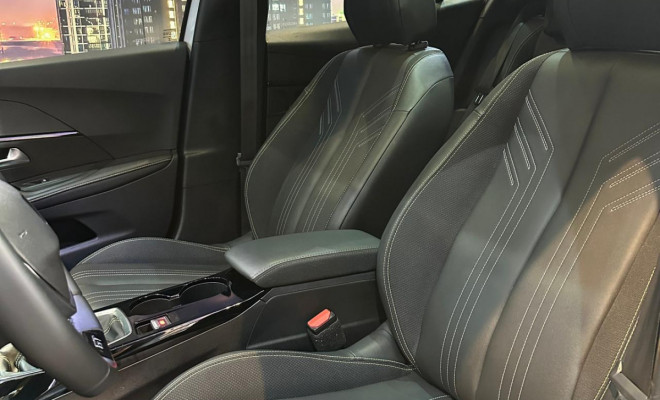 Peugeot 2008 GT 1.0 Turbo Flex 5p Aut. 2025 Flex-10