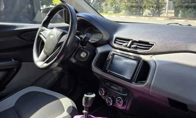 GM - Chevrolet ONIX HATCH LS 1.0 8V FlexPower 5p Mec. 2015 Flex-11