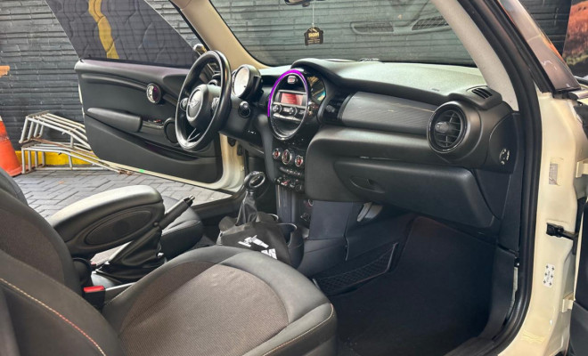 MINI COOPER 1.5 Turbo 12V 3p Aut. 2015 Gasolina-8