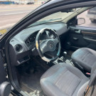 GM - Chevrolet PRISMA  Sed. Maxx/ LT 1.4 8V ECONOF. 4p 2009 Flex-8