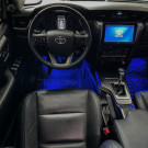 Toyota Hilux SW4 SRX 4x4 2.8 TDI-4