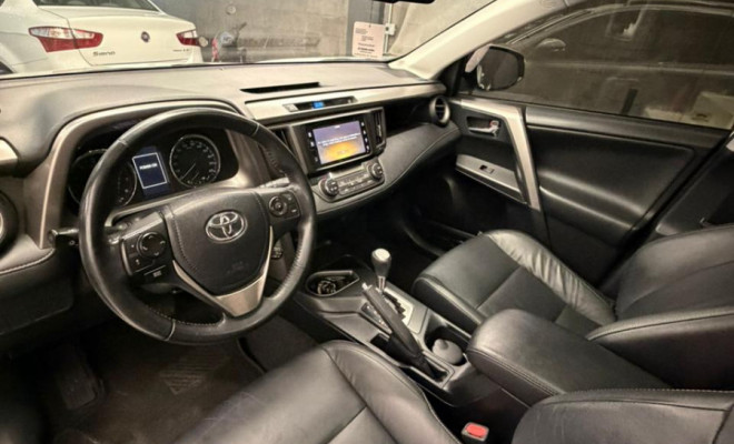 Toyota RAV4 2.0 TOP 4x2 16V Aut. 2019 Gasolina-5