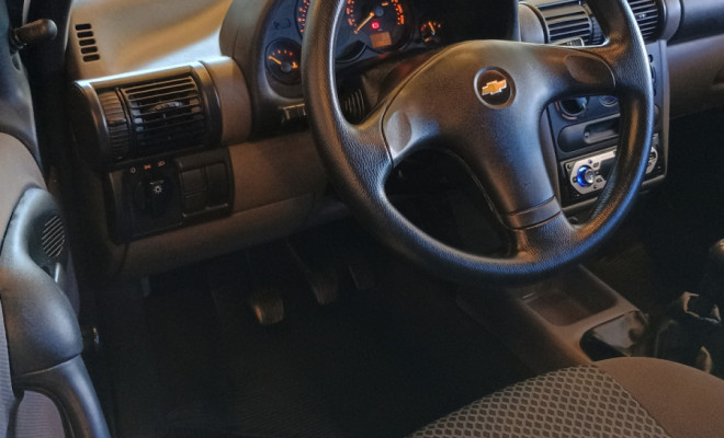 GM - Chevrolet Classic Life/LS 1.0 VHC FlexP. 4p 2012 Flex-7