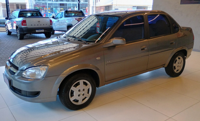 GM - Chevrolet Classic Life/LS 1.0 VHC FlexP. 4p 2012 Flex-2