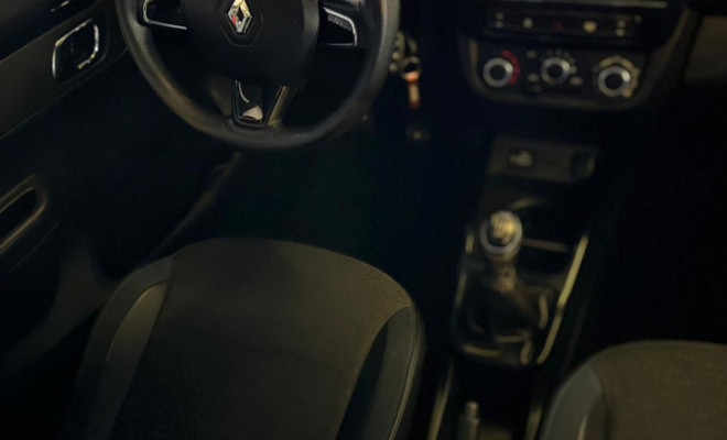 Renault KWID Intense 1.0 Flex 12V 5p Mec. 2024 Flex-8