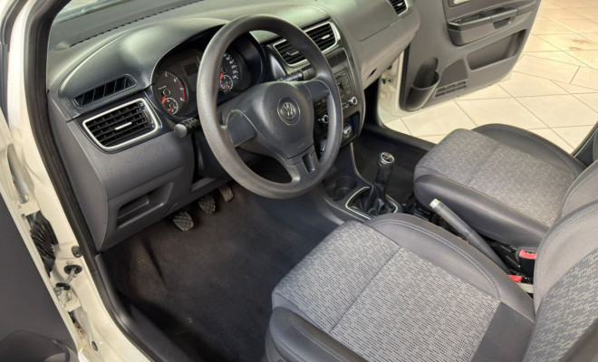 VW - VolksWagen Fox 1.6 Mi Total Flex 8V 5p 2013 Flex-13