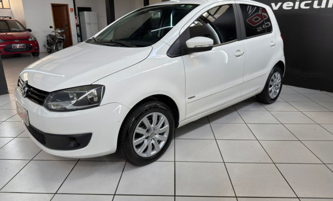 VW - VolksWagen Fox 1.6 Mi Total Flex 8V 5p 2013 Flex-9
