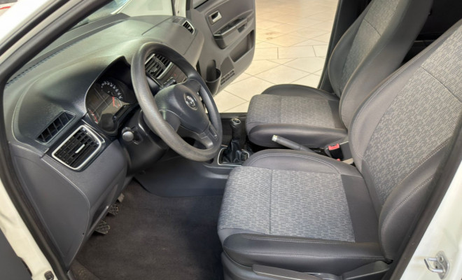 VW - VolksWagen Fox 1.6 Mi Total Flex 8V 5p 2013 Flex-11
