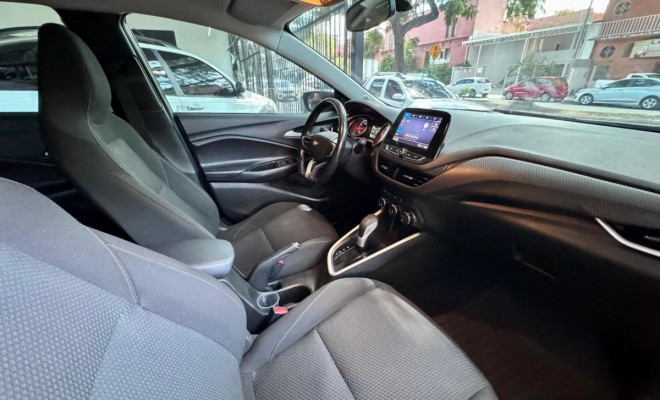 GM - Chevrolet ONIX SEDAN Plus LTZ 1.0 12V TB Flex Aut. 2023 Flex-8