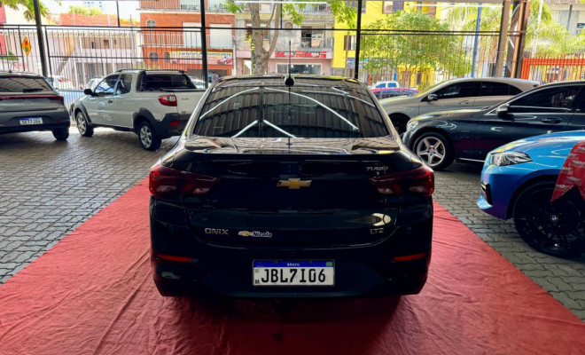 GM - Chevrolet ONIX SEDAN Plus LTZ 1.0 12V TB Flex Aut. 2023 Flex-4