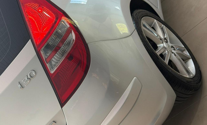 Hyundai i30 2.0 16V 145cv 5p Aut. 2012 Gasolina-6