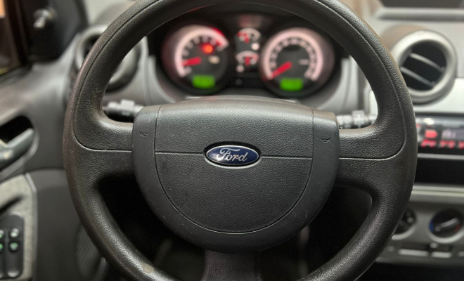 Ford Fiesta 1.6 8V Flex/Class 1.6 8V Flex 5p 2013 Flex-7