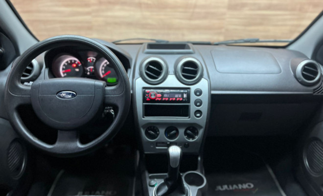 Ford Fiesta 1.6 8V Flex/Class 1.6 8V Flex 5p 2013 Flex-5