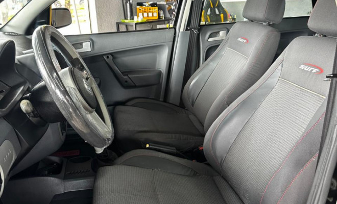 Volkswagen Parati Surf 1.6 Mi Total Flex - foto 12