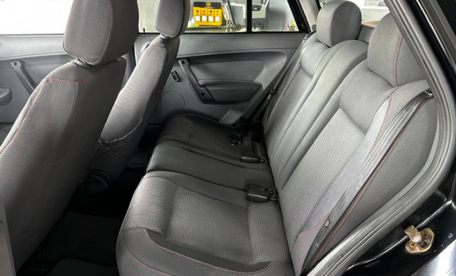 Volkswagen Parati Surf 1.6 Mi Total Flex - foto 14