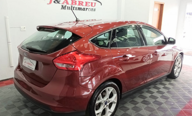 Ford Focus 2.0 16V/SE/SE Plus Flex 5p Aut. 2018 Flex-4