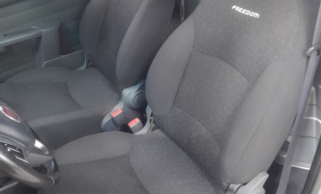 Fiat Strada Freedom 1.4 Flex 8V CS 2020 Flex-7