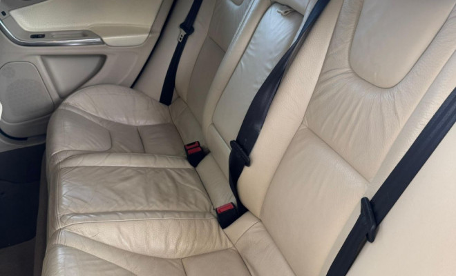 Volvo S60 T-5 2.0 240cv 4p 2012 Gasolina-7