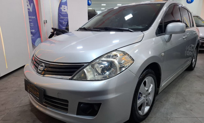 Nissan TIIDA SL 1.8/1.8 Flex 16V Aut. 2013 Flex