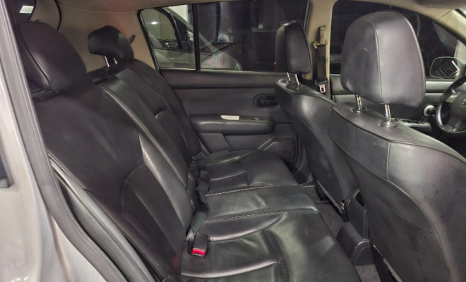 Nissan TIIDA SL 1.8/1.8 Flex 16V Aut. 2013 Flex-21