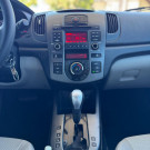 Kia Motors Cerato 1.6 16V Aut. 2011 Gasolina-11