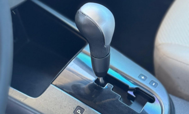 Kia Motors Cerato 1.6 16V Aut. 2011 Gasolina-10