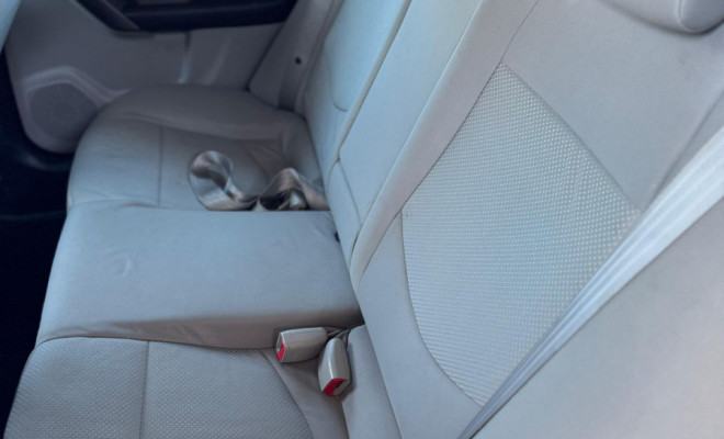 Kia Motors Cerato 1.6 16V Aut. 2011 Gasolina-8