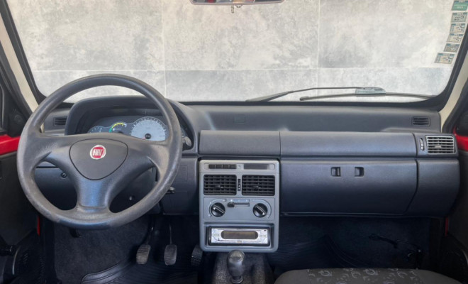 Fiat Uno Mille Celeb. WAY ECON. 1.0 F.Flex 4p 2013 Flex-5