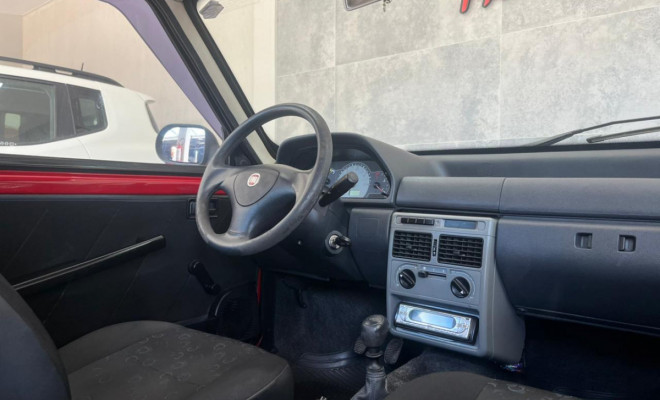 Fiat Uno Mille Celeb. WAY ECON. 1.0 F.Flex 4p 2013 Flex-6