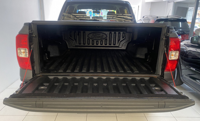 Ford Ranger XLS 2.0 4x4 CD Diesel Aut 2024-14