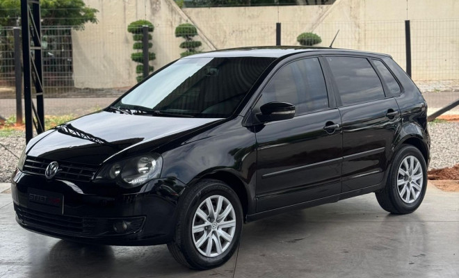 VW - VolksWagen Polo 1.6 E-Flex 8V 5p 2013 Flex