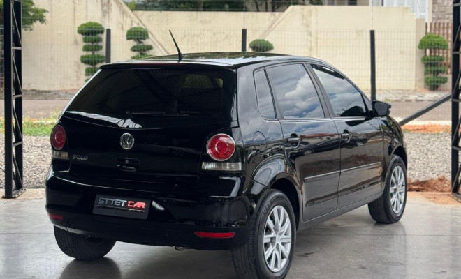 VW - VolksWagen Polo 1.6 E-Flex 8V 5p 2013 Flex-2