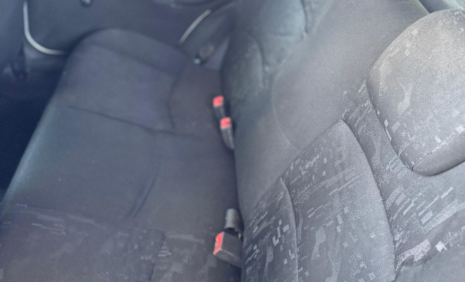 Fiat Palio ELX 1.3 mpi Flex 8V 4p 2005 Flex-6