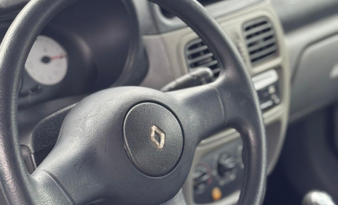 Renault Clio Authentique Hi-Flex 1.0 16V 5p 2008 Flex-5