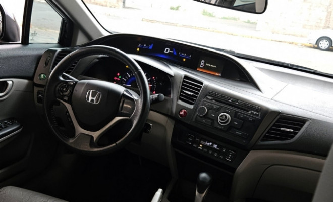 Honda Civic Sedan LXS 1.8/1.8 Flex 16V Aut. 4p 2015 Flex-6